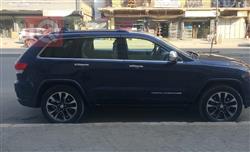 جیپ گراند شیرۆکی